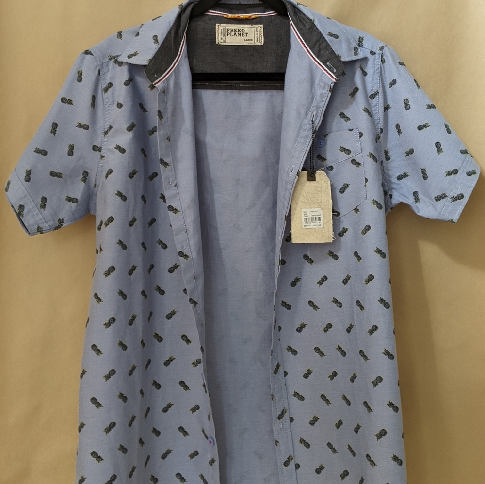 Short sleeve blue button up, pineapple print. Free Planet: men's Large.